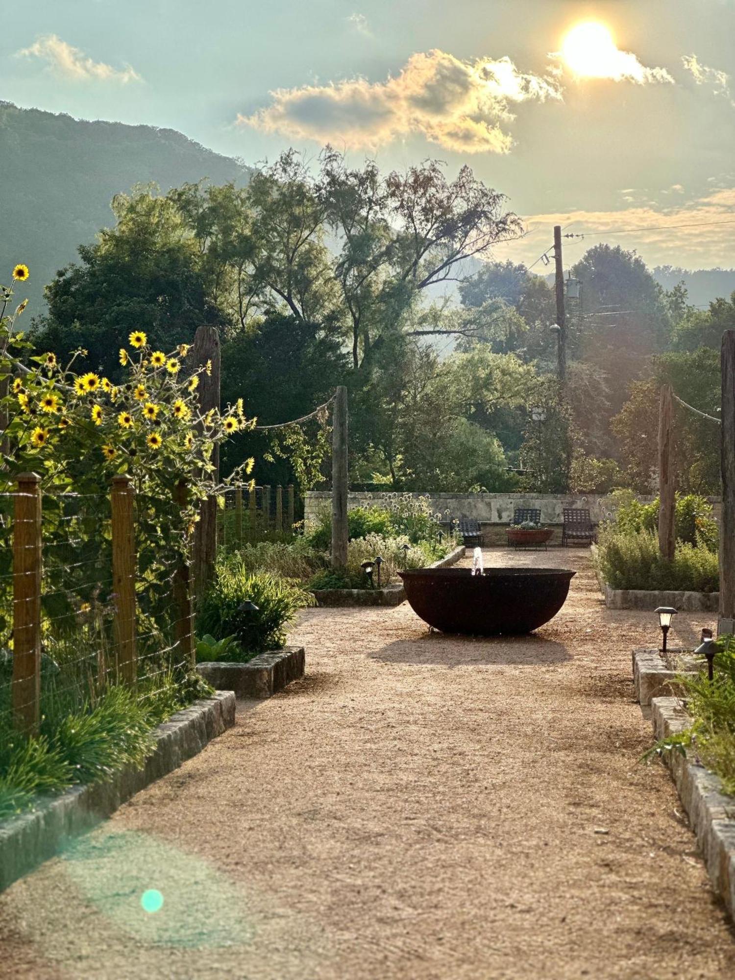 Lake Austin Spa Resort Buitenkant foto